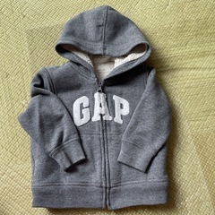 UNIQLO フリース　パーカーの画像