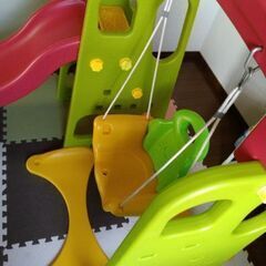 室内ブランコ+滑り台の画像