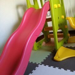 室内ブランコ+滑り台の画像