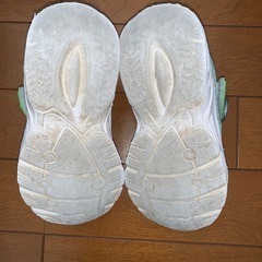 女の子シューズ　17センチ　グリーンの画像