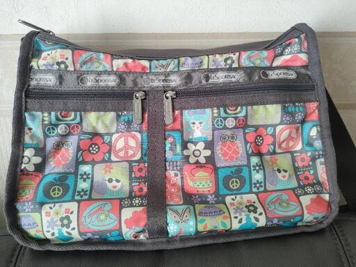 【新品中古】レスポートサック LeSportsac