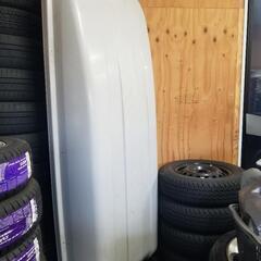 車用ルーフボックス