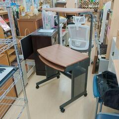 パソコンデスク☆木調☆高さ調整可、キズ少ない【浜村鹿野温泉ICから3分 買取本舗 宮本リサイクル 営業時間9～19時 定休日水曜のみ←連絡できませんm(_ _)m】の画像