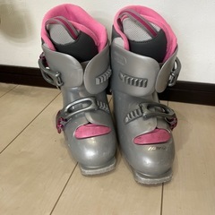 スキーブーツ　21〜22cm hart