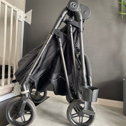 cybex ベビーカー 説明書有り