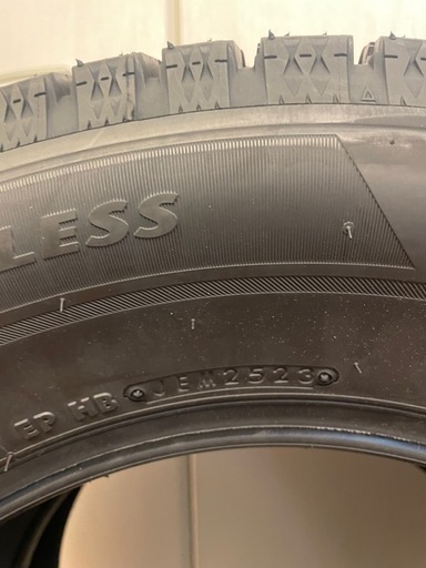 新品2本 BLIZZAK ICE 215/65R16 BRIDGESTONE ブリザック スタッドレスタイヤ 日本製