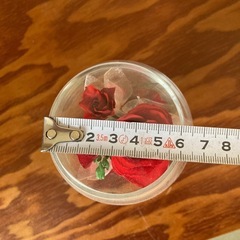 【USED】☆プリザーブドフラワー☆赤い薔薇☆ワイングラス入り☆飾り物☆華やか☆可愛い☆の画像
