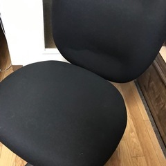 デスクチェアの画像
