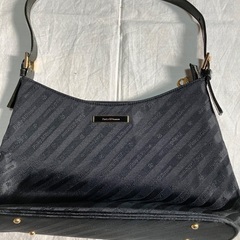 黒バッグ　お譲りいたします