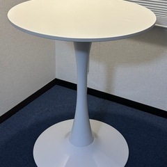 韓国風　カフェテーブル