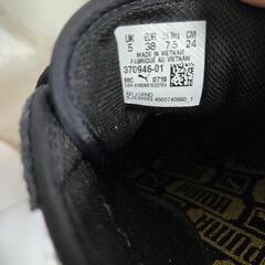 プーマ PUMA レディース ローマ アモーレ スウェード ウィメンズ ROMA AMORE SUEDE W 厚底スニーカー プーマ ブラック 370946-01　24.0㎝の画像