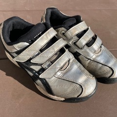 アシックス☆トレーニングシューズ☆20.0