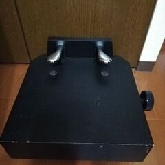 ピアノ　補助ペダル