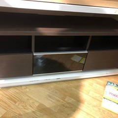 テレビボード