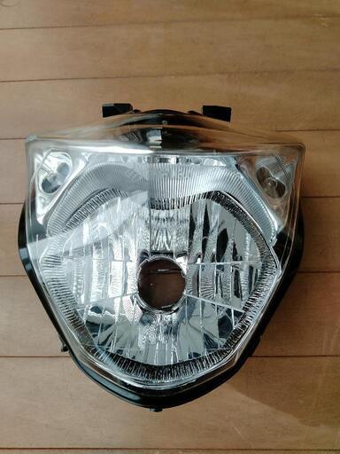 スズキ GSR250 12-17年 純正 GJ55D ヘッドランプ レンズ