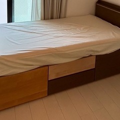 1/20お取引できる方！シングルベッド収納付きの画像