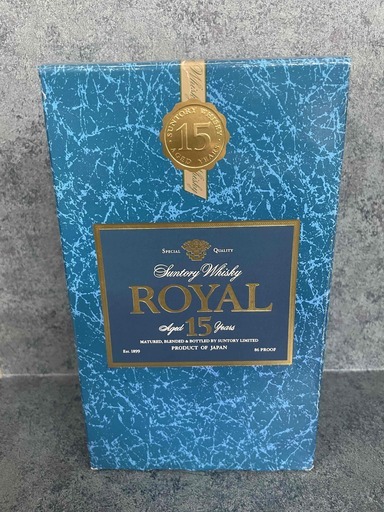 未開封新品サントリー ローヤルプレミアム15年 ブルーラベル 43度 700ml
