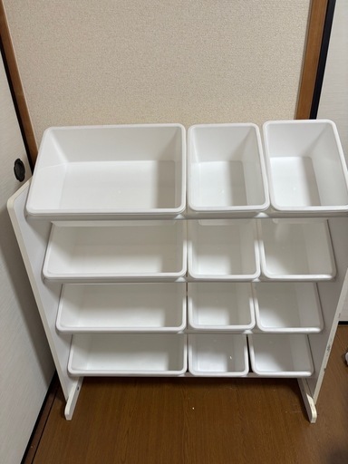 おもちゃ収納\n