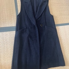 【1/12処分】ZARA ベスト