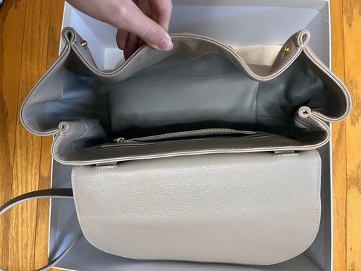 ポルネ Numero Un グレー カバン