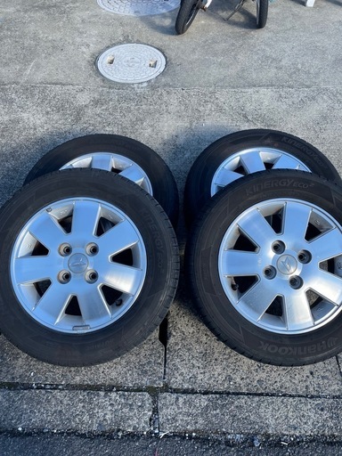 ダイハツ　純正ホイール　タイヤ付き　バリ溝