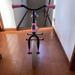 キックバイク　ピンクの画像