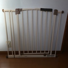 日本育児　キッズゲートの画像