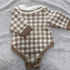 ニットロンパースの画像