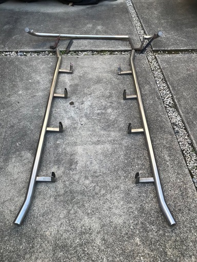 デリカD5 サイドとリヤガードバー