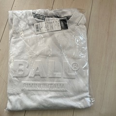 ロンT  新品未使用　白　LLサイズ　BALL