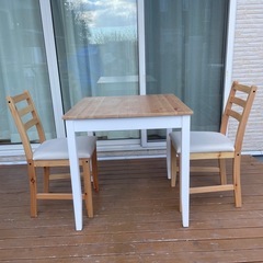 IKEAダイニングテーブル