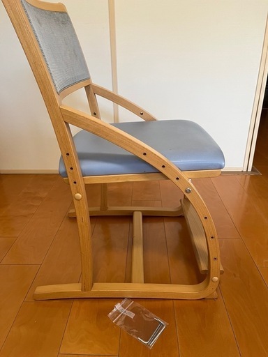 カリモク 学習椅子 中古