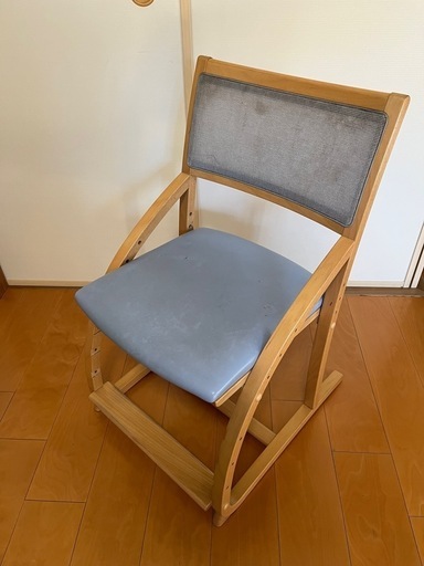 カリモク 学習椅子 中古