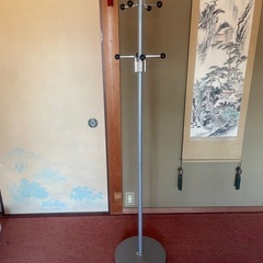 ポールハンガー　コートハンガー