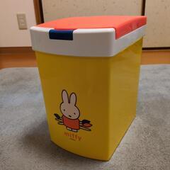 オムツ用ゴミ箱