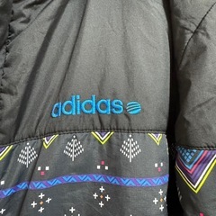adidas ダウン アウター　ウィメンズの画像