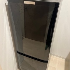 【引き取りに来られる方限定です】【冷蔵庫】2024年7月に購入し...
