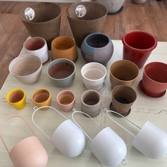 使用品　プランター　セット　ちょっと良いデザインの画像