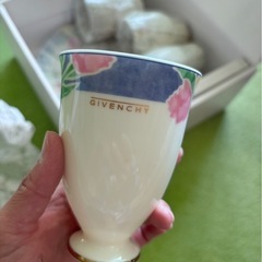 新品未使用☆GIVENCHY