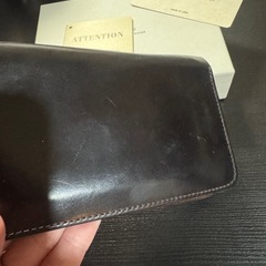 スロウ　コードバン　財布の画像