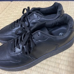 お値下げしました　黒　メンズ　スニーカー　の画像