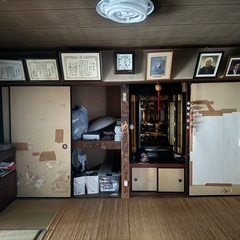 【58万円】島根県益田市幸町の戸建て2戸セット！前面道路広く、目の前にバス停と月極駐車場あり🚌🚙 片方は居住用・片方は物置や趣味のスペースなどに🏡🏡  - 益田市