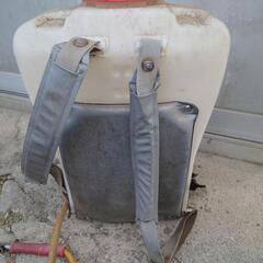 ジャンク　背負式噴霧器？の画像