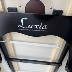 Luxia 高級エステ折りたたみ式持ち運び施術ベッド 低反発クッションの画像