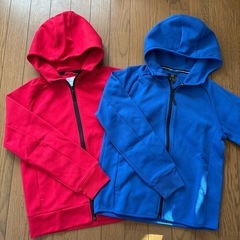 ユニクロ　パーカー　2枚セット　150㎝　キッズ　子供服　長袖　...
