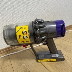 ※ジャンク品 ダイソン掃除機 付属品ありの画像