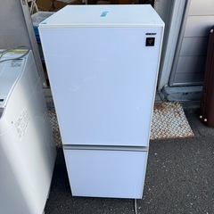 ★美品 中古★2017年製 2ドア　シャープ SHARP 137L 高品位ガラスドア「プラズマクラスター」　冷蔵庫【SJ-GD14C-W】の画像