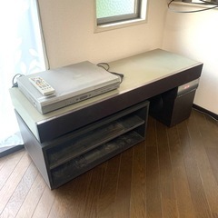 スピーカー付きテレビ台&ブルーレイディスク
