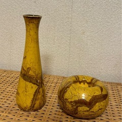 花瓶とキャンドルスタンド