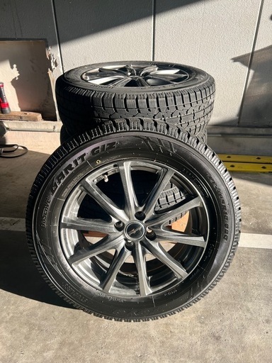 ライズ バリ溝 ロッキー スタッドレス 195/65r16 4本セット